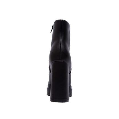BOOTIE